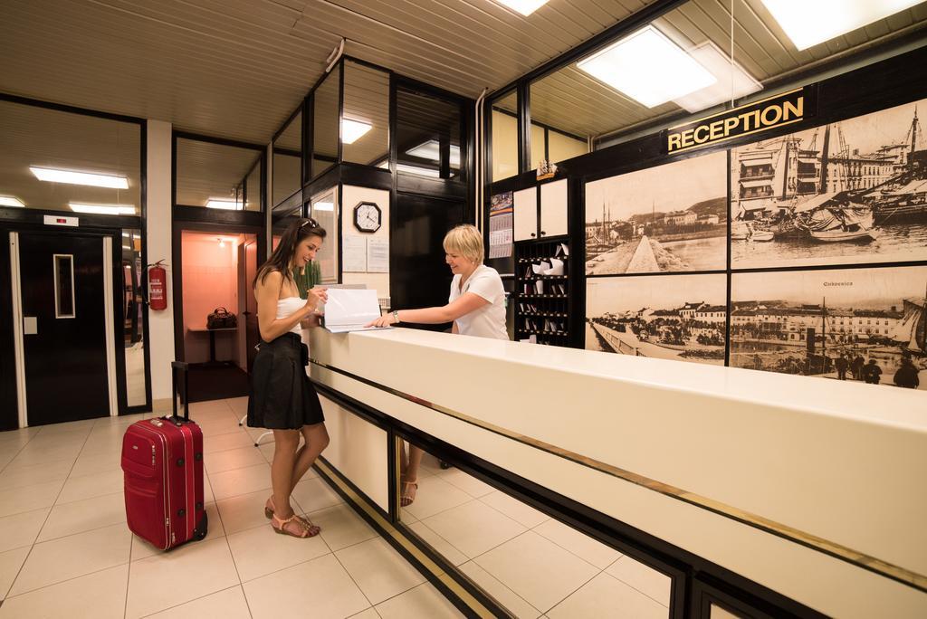 Hotel International Crikvenica Extérieur photo
