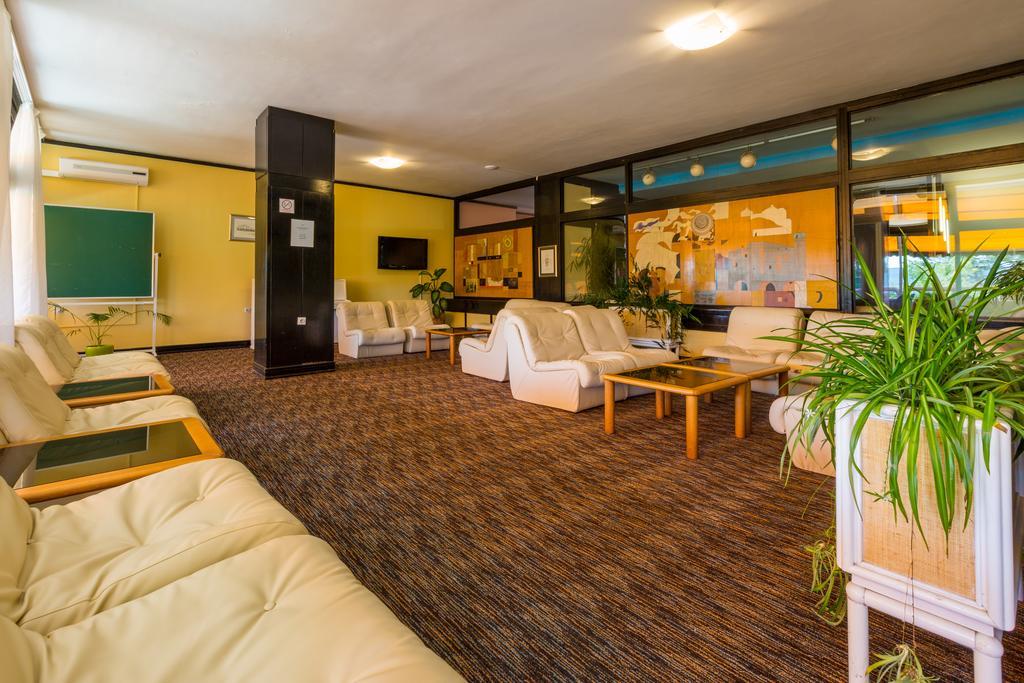 Hotel International Crikvenica Extérieur photo