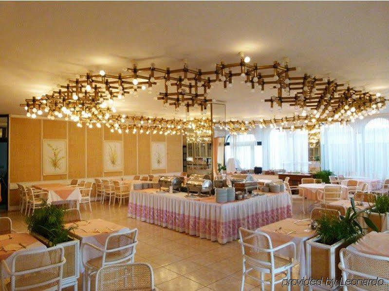 Hotel International Crikvenica Extérieur photo