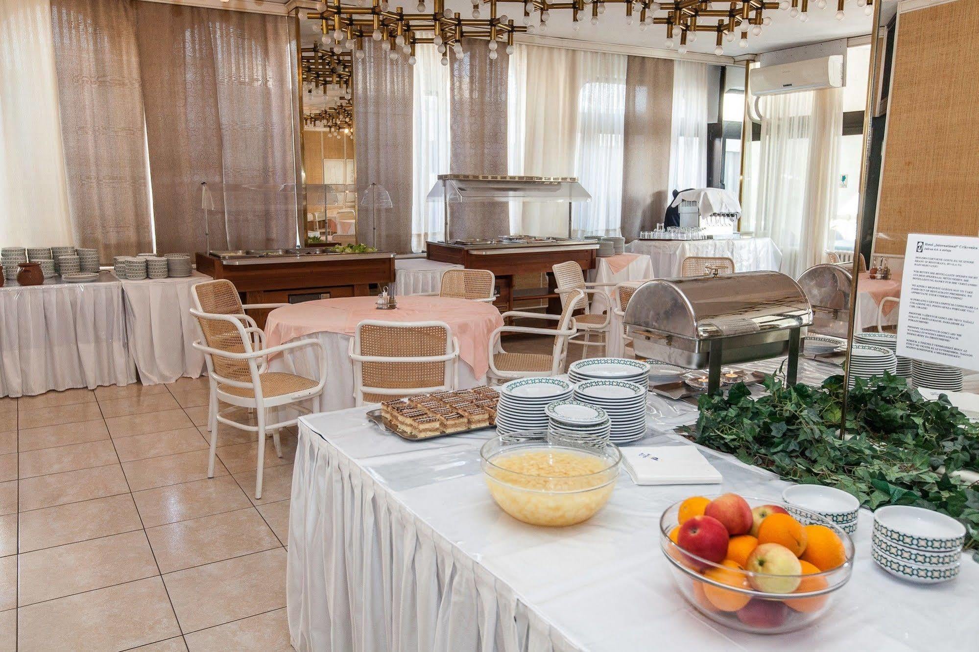 Hotel International Crikvenica Extérieur photo