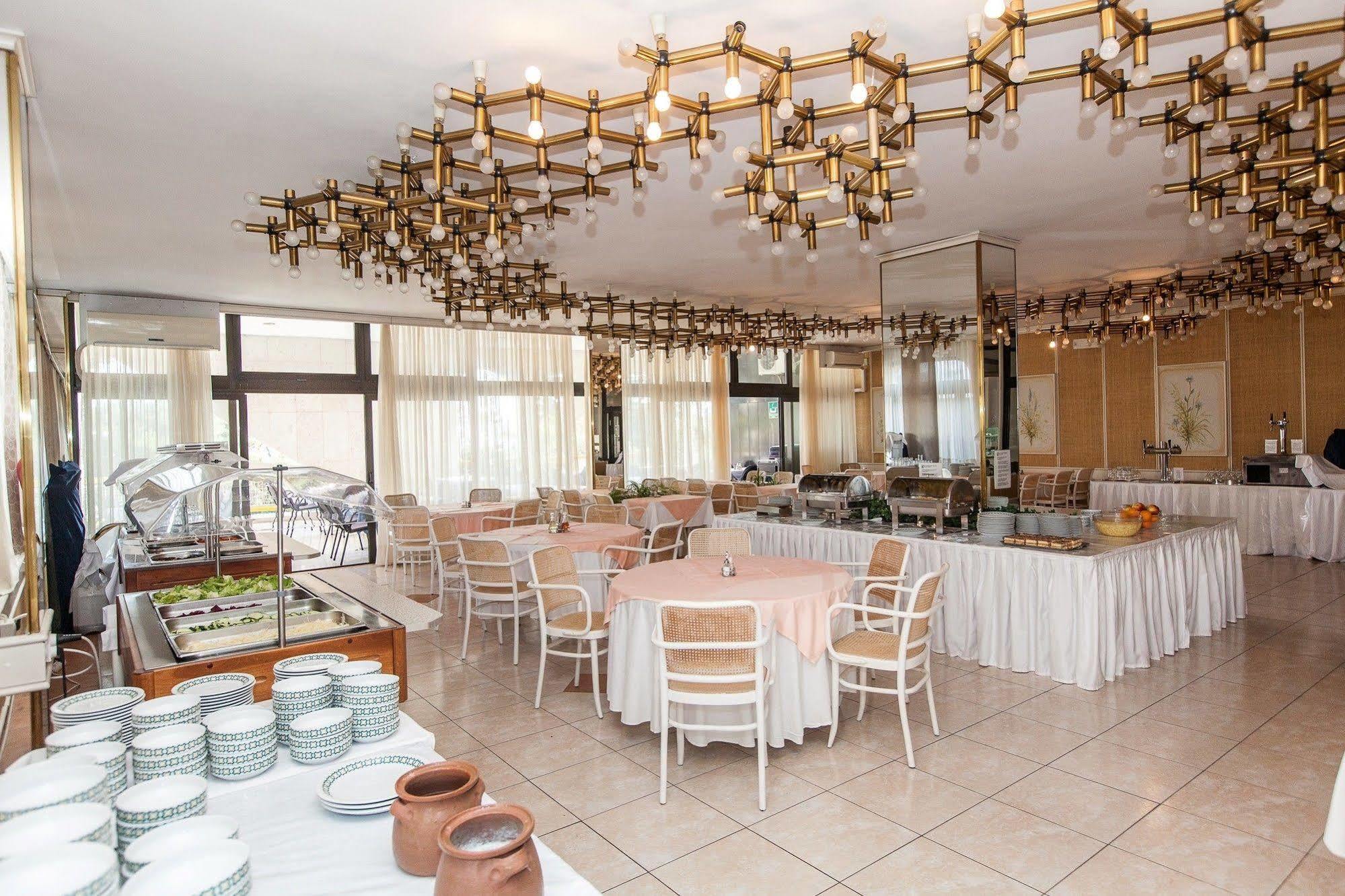 Hotel International Crikvenica Extérieur photo