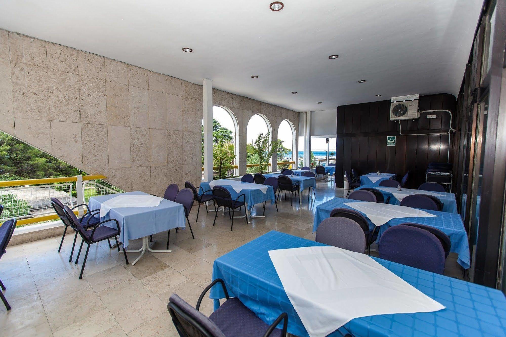 Hotel International Crikvenica Extérieur photo